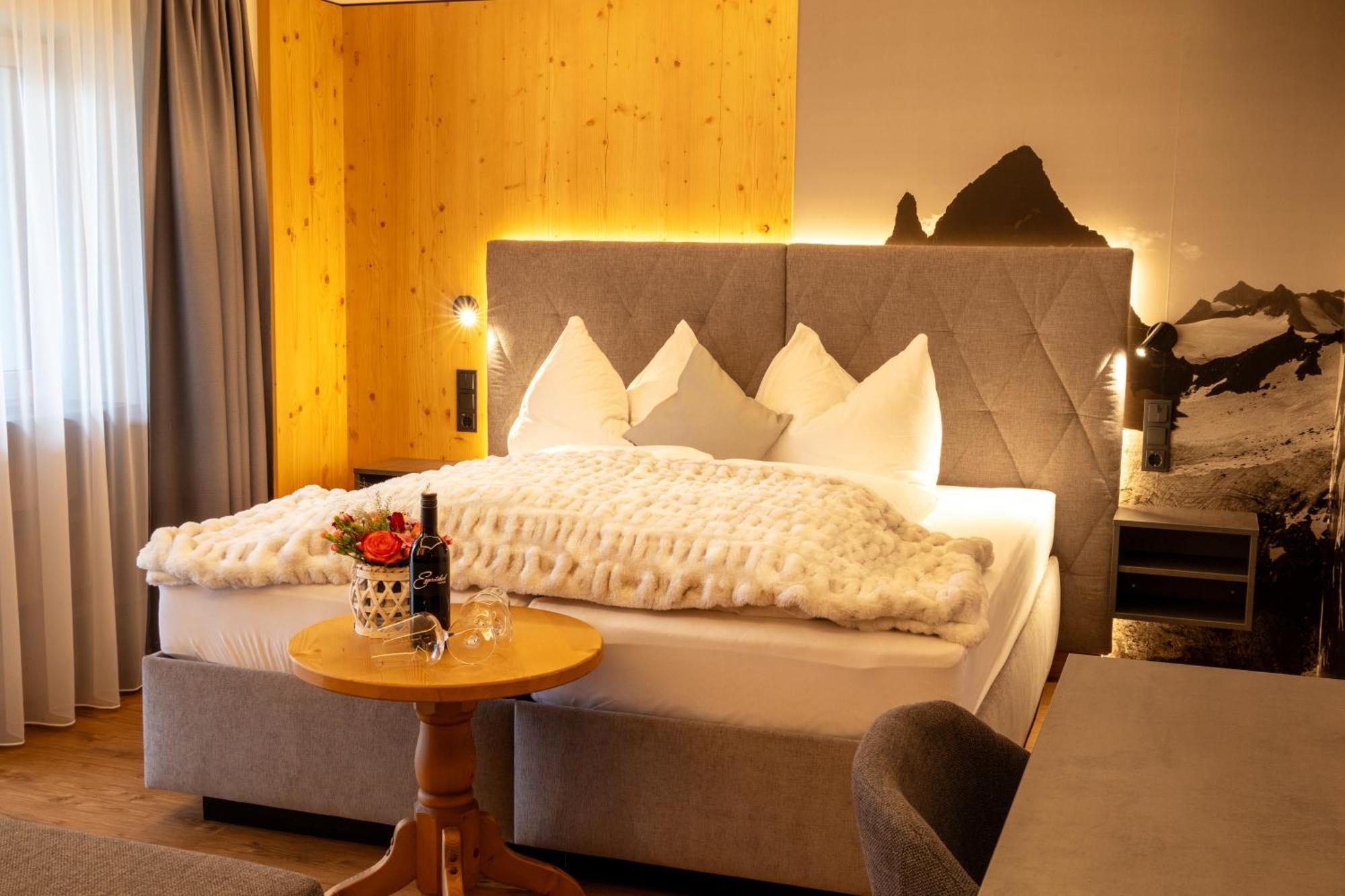 Hotel Eggerstueberl Ischgl Zewnętrze zdjęcie